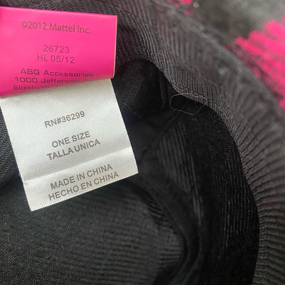 2012 NWOT Monster High pink and black plaid fedora - Picture 5 of 6